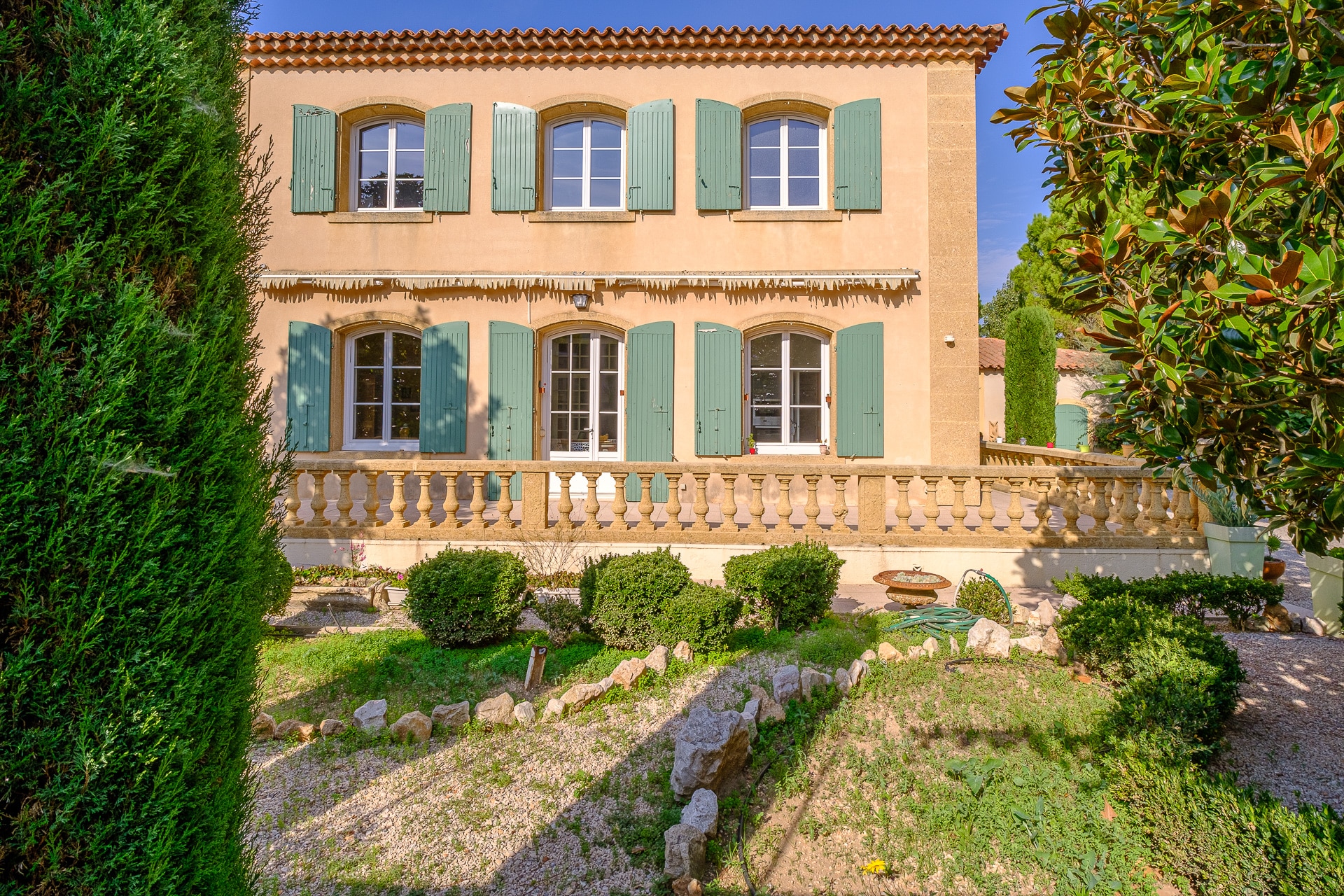 Maison de Famille — gallery